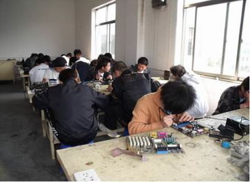 湖南計算機(jī)主板技術(shù)專業(yè)培訓(xùn) 招生指南與就業(yè)前景分析